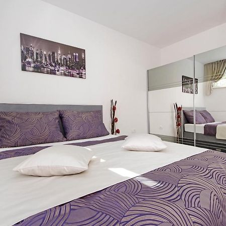 Villa Inis Makarska Bagian luar foto