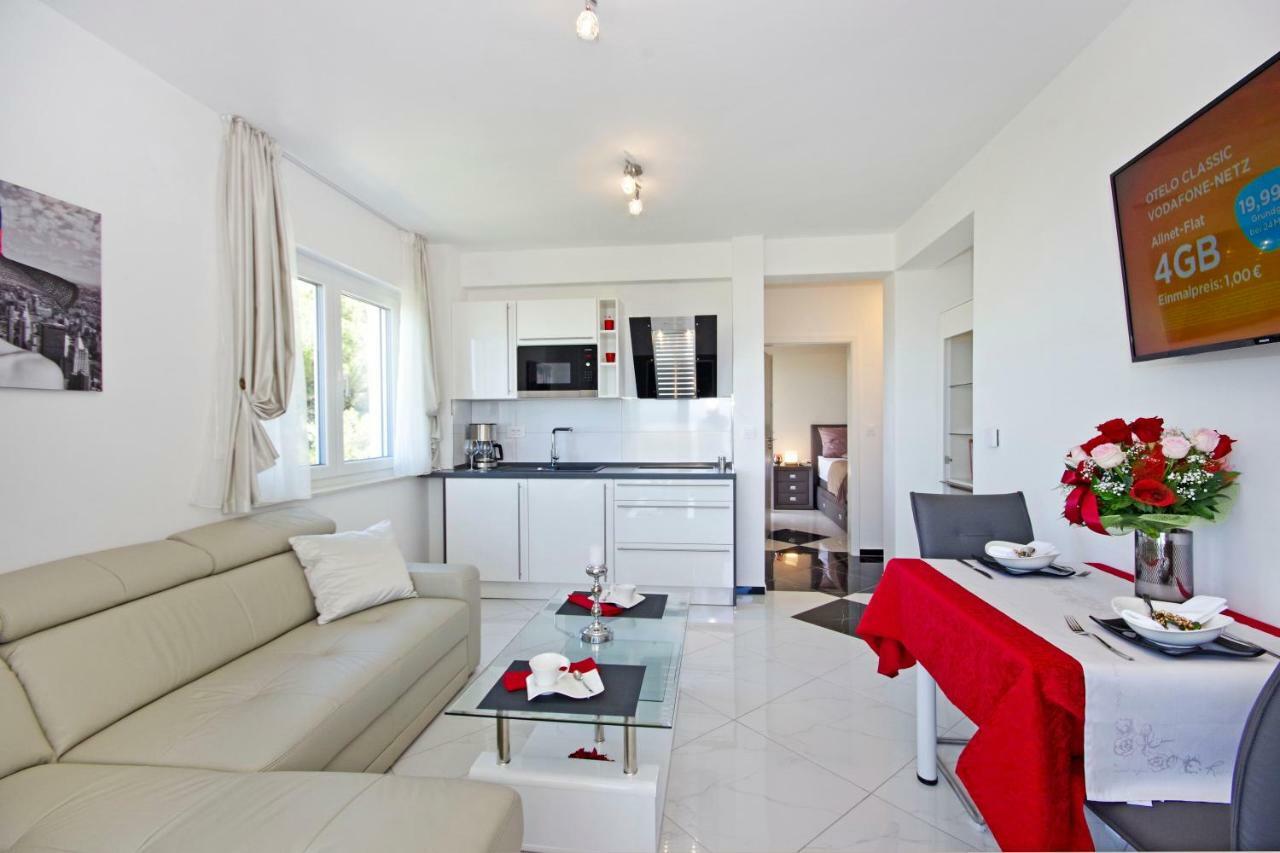 Villa Inis Makarska Bagian luar foto