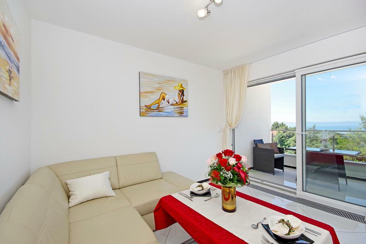 Villa Inis Makarska Bagian luar foto