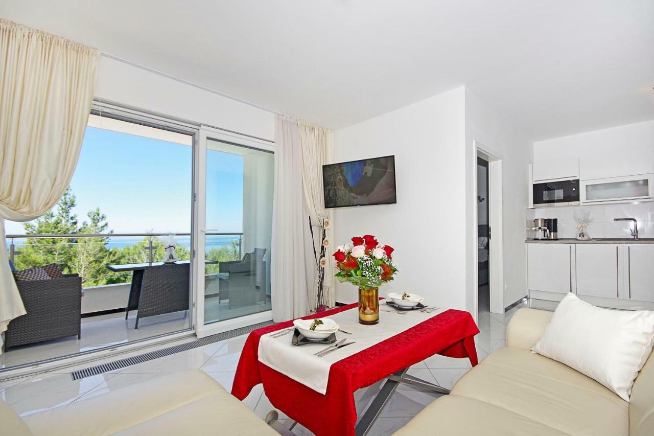 Villa Inis Makarska Bagian luar foto