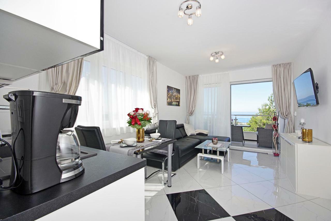 Villa Inis Makarska Bagian luar foto