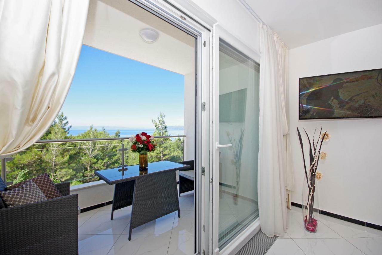 Villa Inis Makarska Bagian luar foto